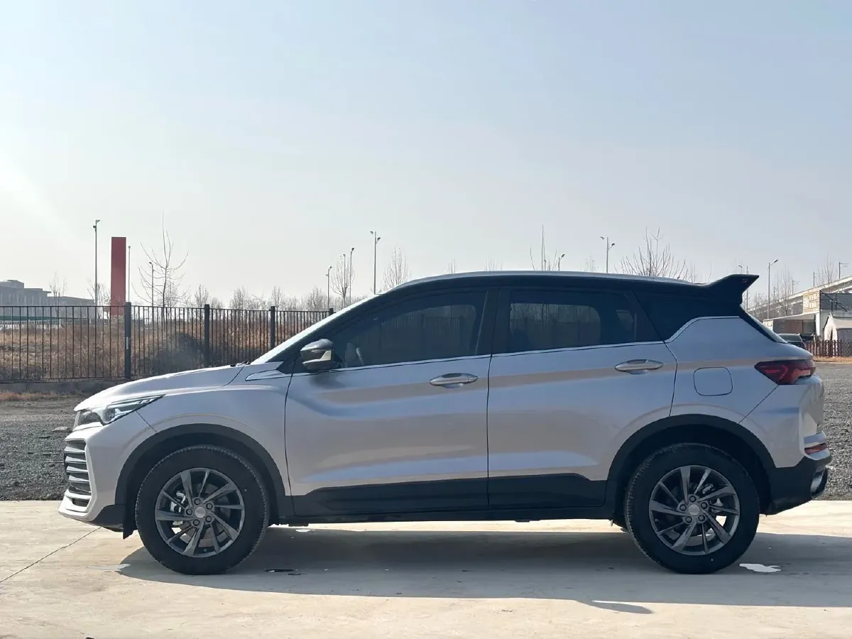 2025 Geely Coolray 1.5T 181HP L4 7DCT,autocango,china used car exporter,china ev exporter,chinese used car exporter,chinese used ev exporter