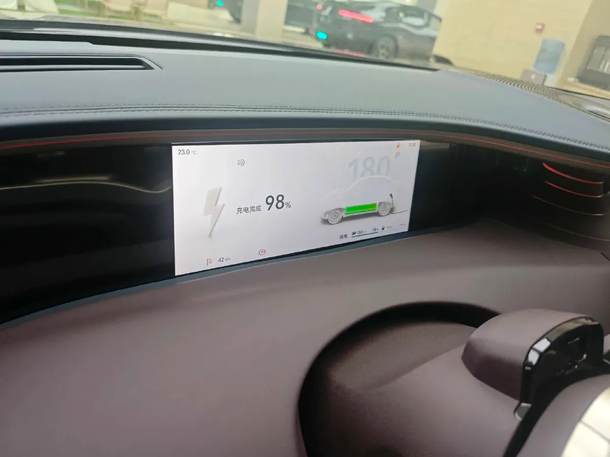 2025 Avatr 11 1.5T 156HP L4 REEV,autocango,china used car exporter,china ev exporter,chinese used car exporter,chinese used ev exporter