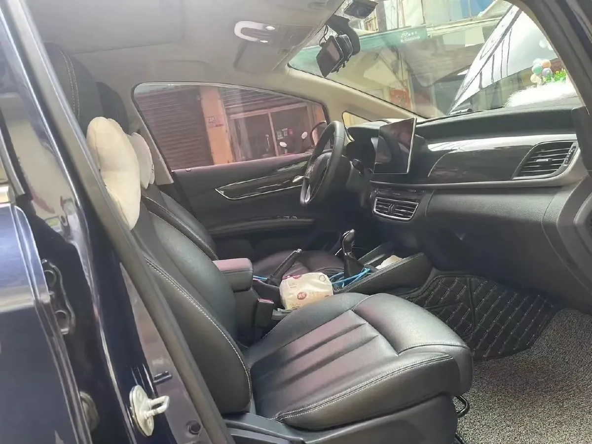 2017 BYD Song MAX 1.5T 154HP L4 6MT,autocango,china used car exporter,china ev exporter,chinese used car exporter,chinese used ev exporter