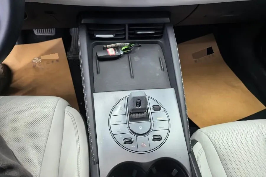 2024 BYD Seal 06 1.5L 101HP L4 E-CVT PHEV 15.87KWH,autocango,china used car exporter,china ev exporter,chinese used car exporter,chinese used ev exporter