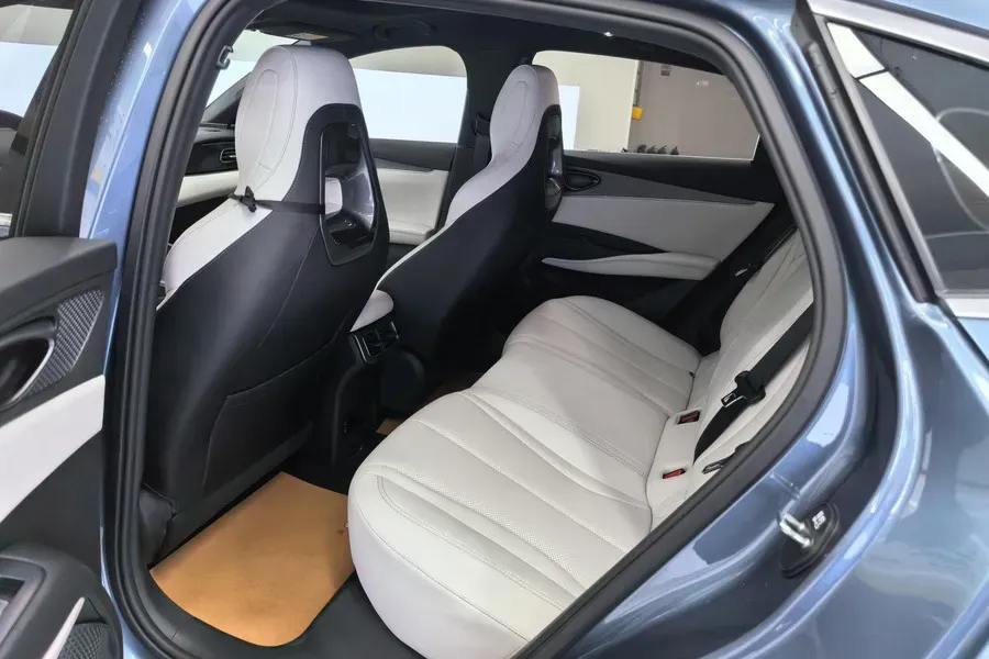 2024 BYD Seal 06 1.5L 101HP L4 E-CVT PHEV 15.87KWH,autocango,china used car exporter,china ev exporter,chinese used car exporter,chinese used ev exporter