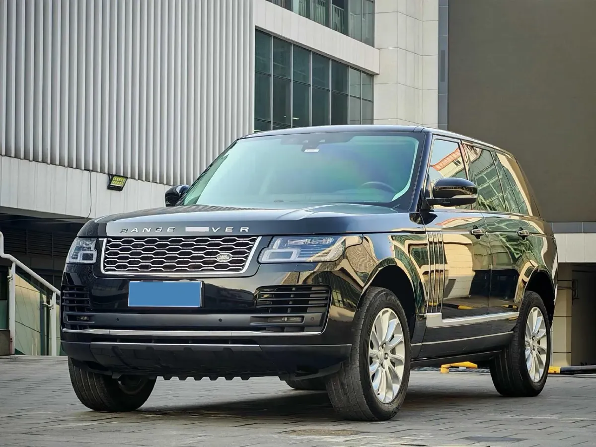 2019 BMW 7 Series 3.0T 340HP L6 8AT,autocango,china used car exporter,china ev exporter,chinese used car exporter,chinese used ev exporter