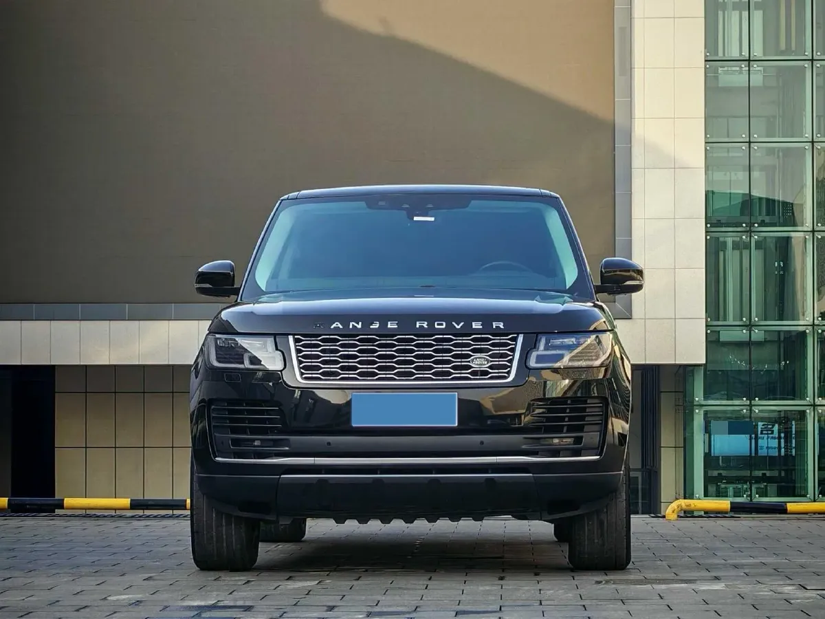 2019 BMW 7 Series 3.0T 340HP L6 8AT,autocango,china used car exporter,china ev exporter,chinese used car exporter,chinese used ev exporter