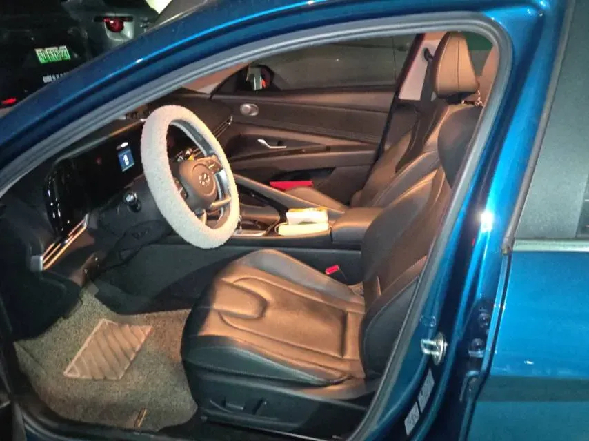 2021 Hyundai Elantra 1.5L 115HP L4 CVT,autocango,china used car exporter,china ev exporter,chinese used car exporter,chinese used ev exporter