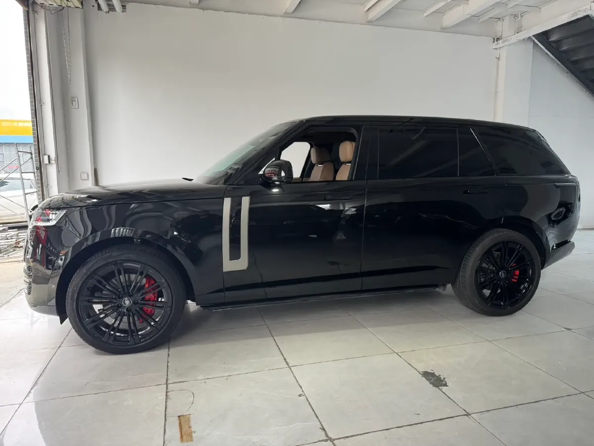 2024 Land Rover Range Rover 3.0T 400HP L6 8AT,autocango,china used car exporter,china ev exporter,chinese used car exporter,chinese used ev exporter