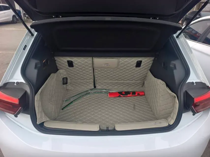 2023 Volkswagen ID.3 BEV 52.8KWH,autocango,china used car exporter,china ev exporter,chinese used car exporter,chinese used ev exporter