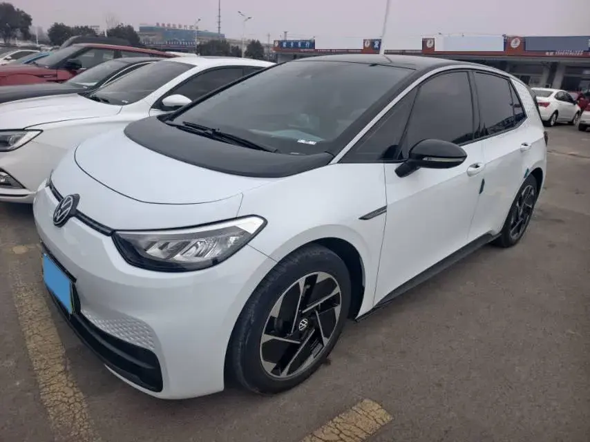 2023 Volkswagen ID.3 BEV 52.8KWH