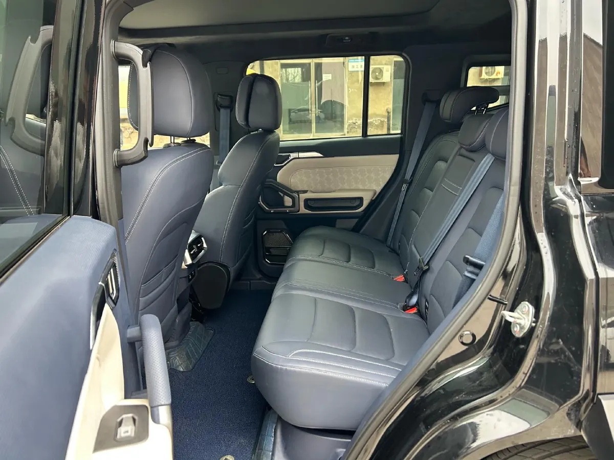 2024 Jetour ShanHai TravellerC-DM 1.5T 156HP L4 3DHT PHEV 43.24KWH,autocango,china used car exporter,china ev exporter,chinese used car exporter,chinese used ev exporter