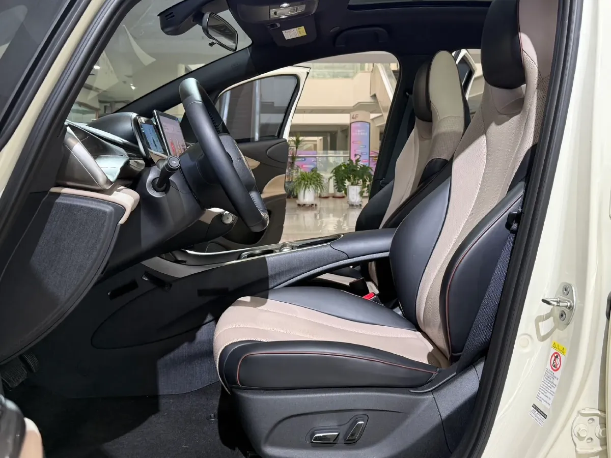 2023 BYD Dolphin BEV 44.928KWH,autocango,china used car exporter,china ev exporter,chinese used car exporter,chinese used ev exporter