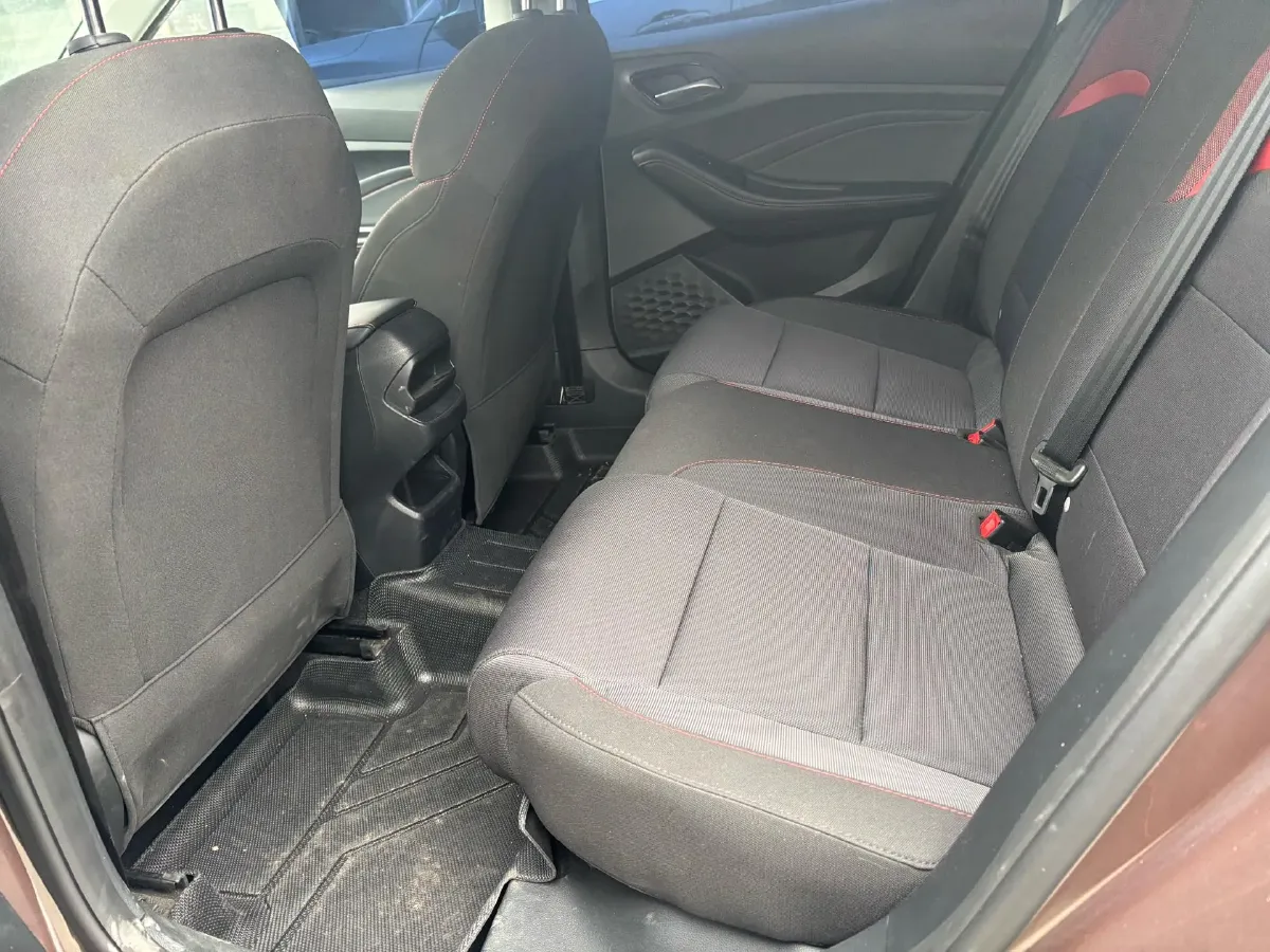 2023 MG 5 1.5L 129HP L4 5MT,autocango,china used car exporter,china ev exporter,chinese used car exporter,chinese used ev exporter