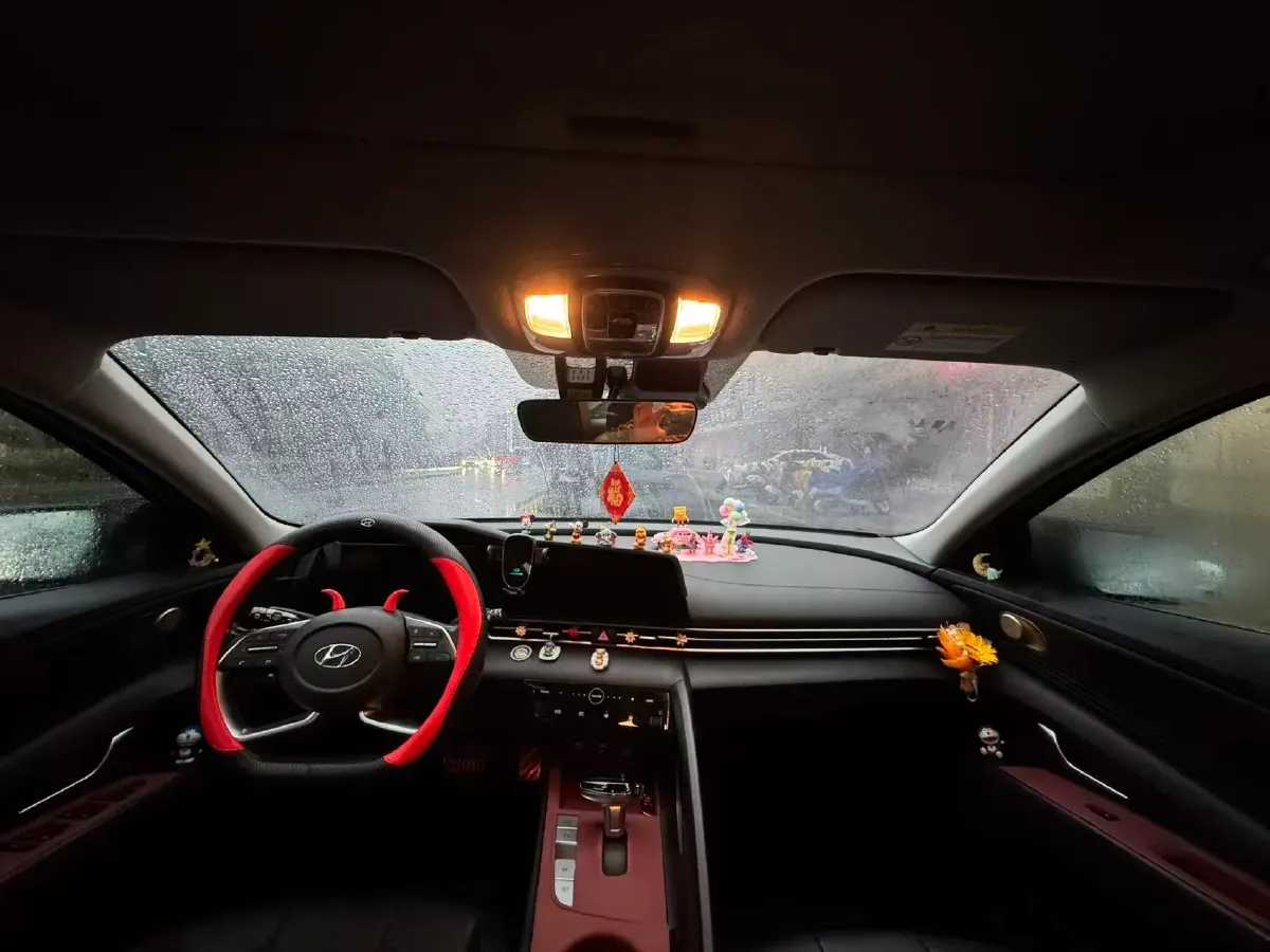 2021 Hyundai Elantra 1.5L 115HP L4 CVT,autocango,china used car exporter,china ev exporter,chinese used car exporter,chinese used ev exporter