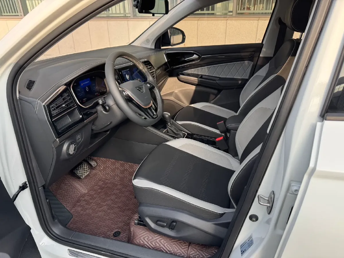 2023 Jetta VS7 1.4T 150HP L4 6AT,autocango,china used car exporter,china ev exporter,chinese used car exporter,chinese used ev exporter