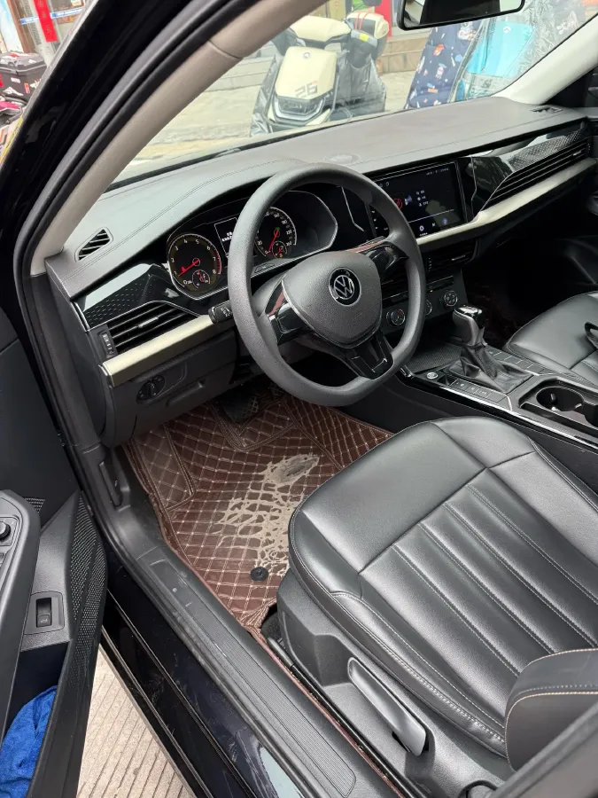 2021 Volkswagen Passat 1.4T 150HP L4 7DCT,autocango,china used car exporter,china ev exporter,chinese used car exporter,chinese used ev exporter