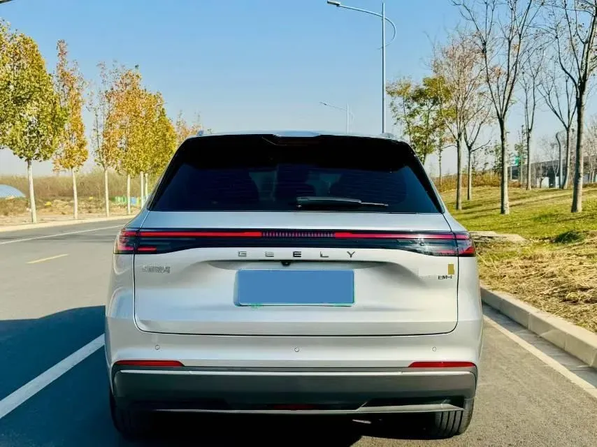 2025 BYD Sea Lion 05 DM-i 1.5L 101HP L4 E-CVT PHEV 18.3KWH,autocango,china used car exporter,china ev exporter,chinese used car exporter,chinese used ev exporter