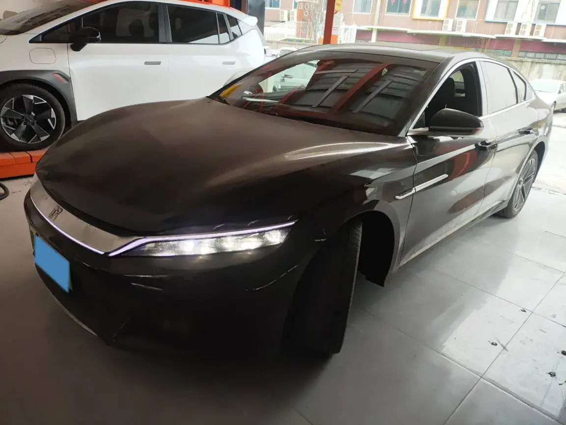 2023 BYD Han BEV 72KWH