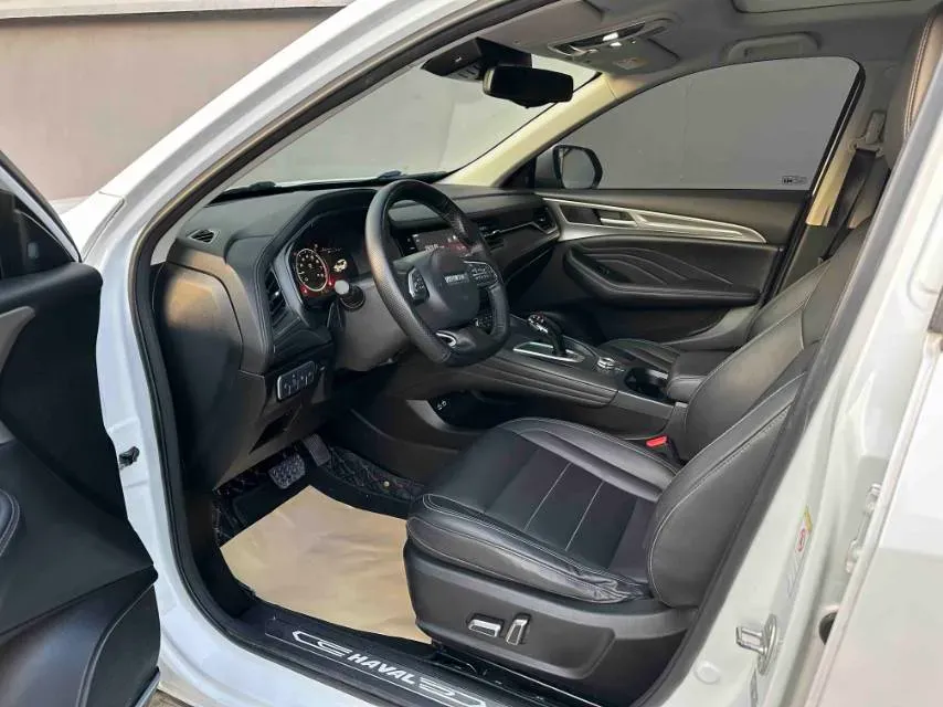 2020 Haval F7 2.0T 224HP L4 7DCT,autocango,china used car exporter,china ev exporter,chinese used car exporter,chinese used ev exporter