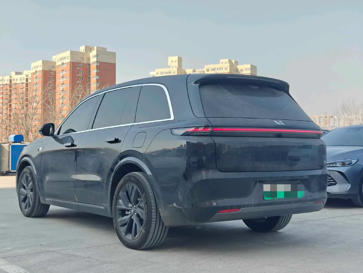 2023 Li L8 Range Extended 154HP REEV 40.9KWH,autocango,china used car exporter,china ev exporter,chinese used car exporter,chinese used ev exporter