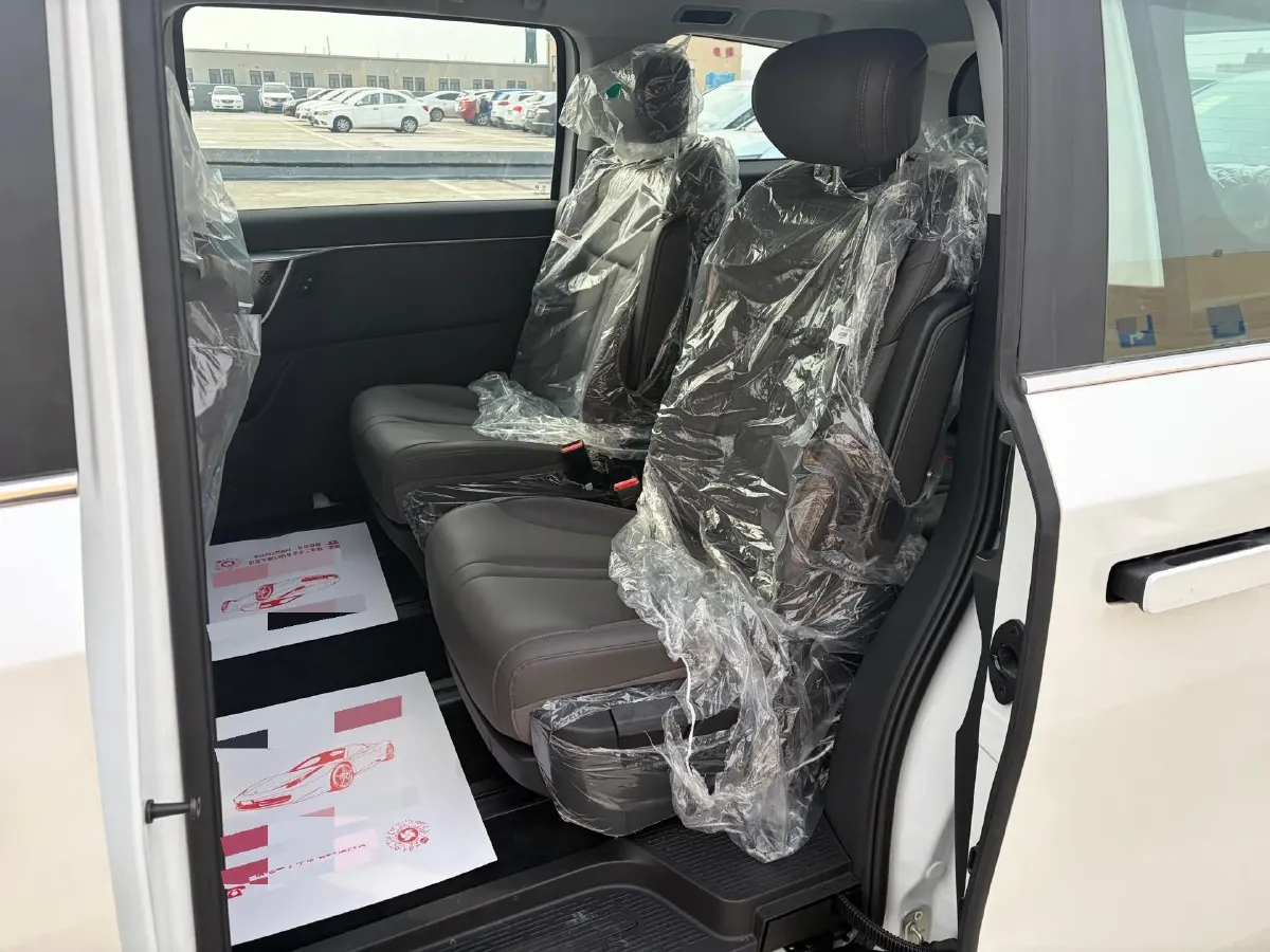 2024 MAXUS DaJia 7 1.5T 150HP L4 1DHT PHEV 24.7KWH,autocango,china used car exporter,china ev exporter,chinese used car exporter,chinese used ev exporter