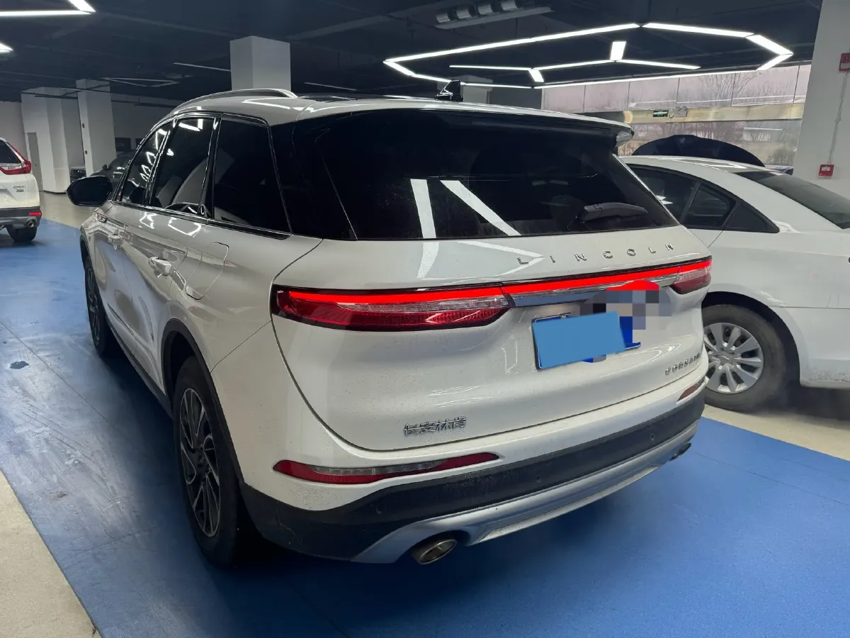 2021 Lincoln Corsair 2.0T 245HP L4 8AT,autocango,china used car exporter,china ev exporter,chinese used car exporter,chinese used ev exporter