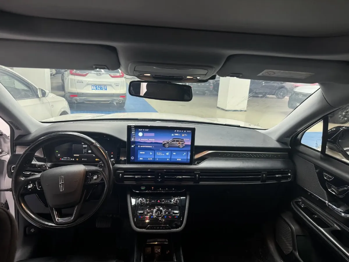 2021 Lincoln Corsair 2.0T 245HP L4 8AT,autocango,china used car exporter,china ev exporter,chinese used car exporter,chinese used ev exporter