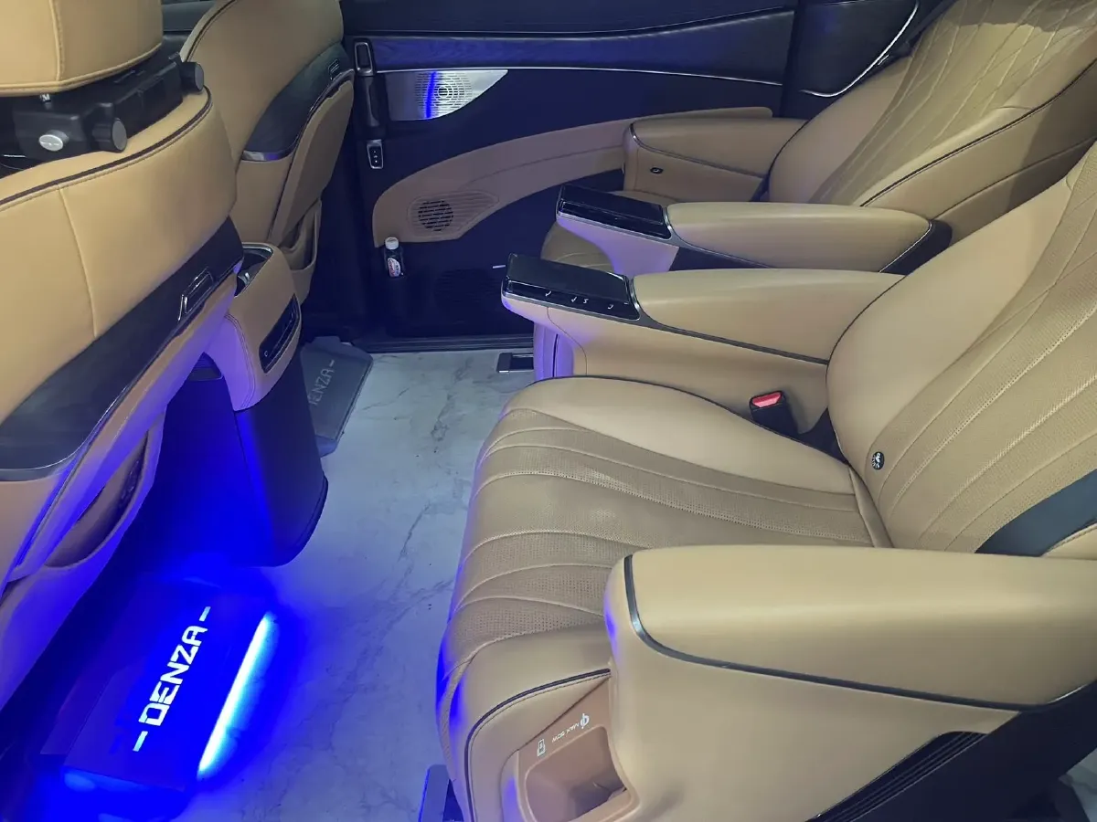 2024 Denza D9 1.5T 139HP L4 E-CVT PHEV 40KWH,autocango,china used car exporter,china ev exporter,chinese used car exporter,chinese used ev exporter