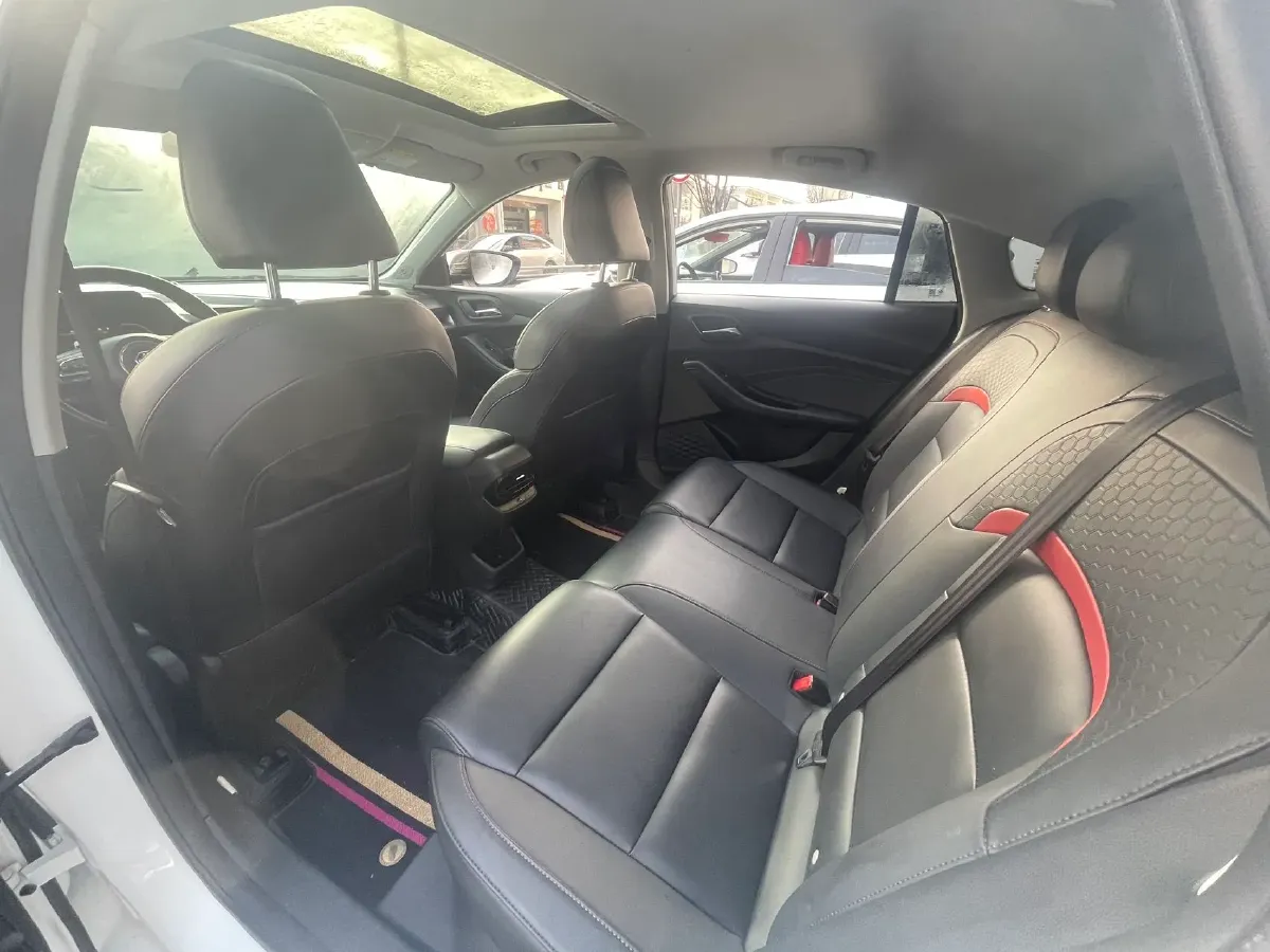 2021 MG 5 1.5T 173HP L4 7DCT,autocango,china used car exporter,china ev exporter,chinese used car exporter,chinese used ev exporter