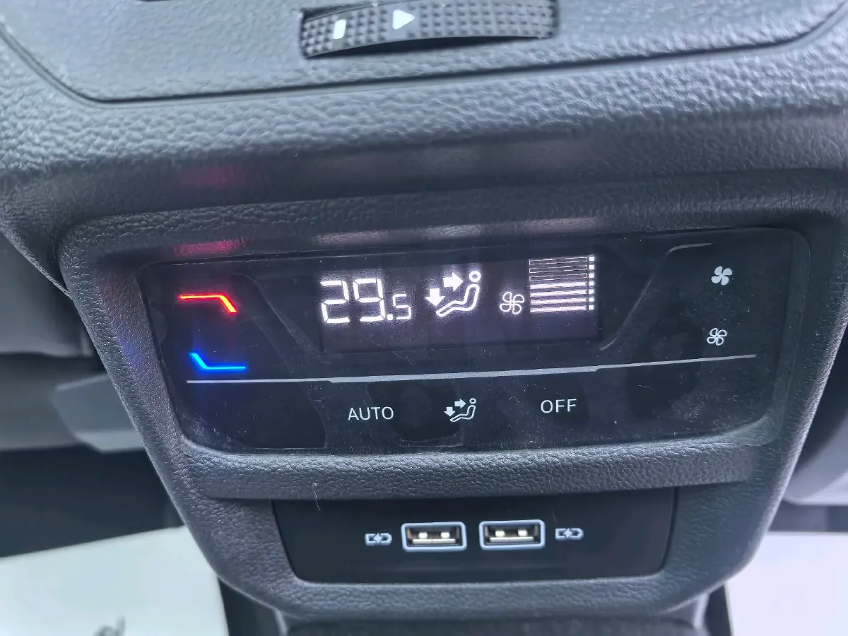 2022 Volkswagen Tayron 1.4T 150HP L4 7DCT,autocango,china used car exporter,china ev exporter,chinese used car exporter,chinese used ev exporter