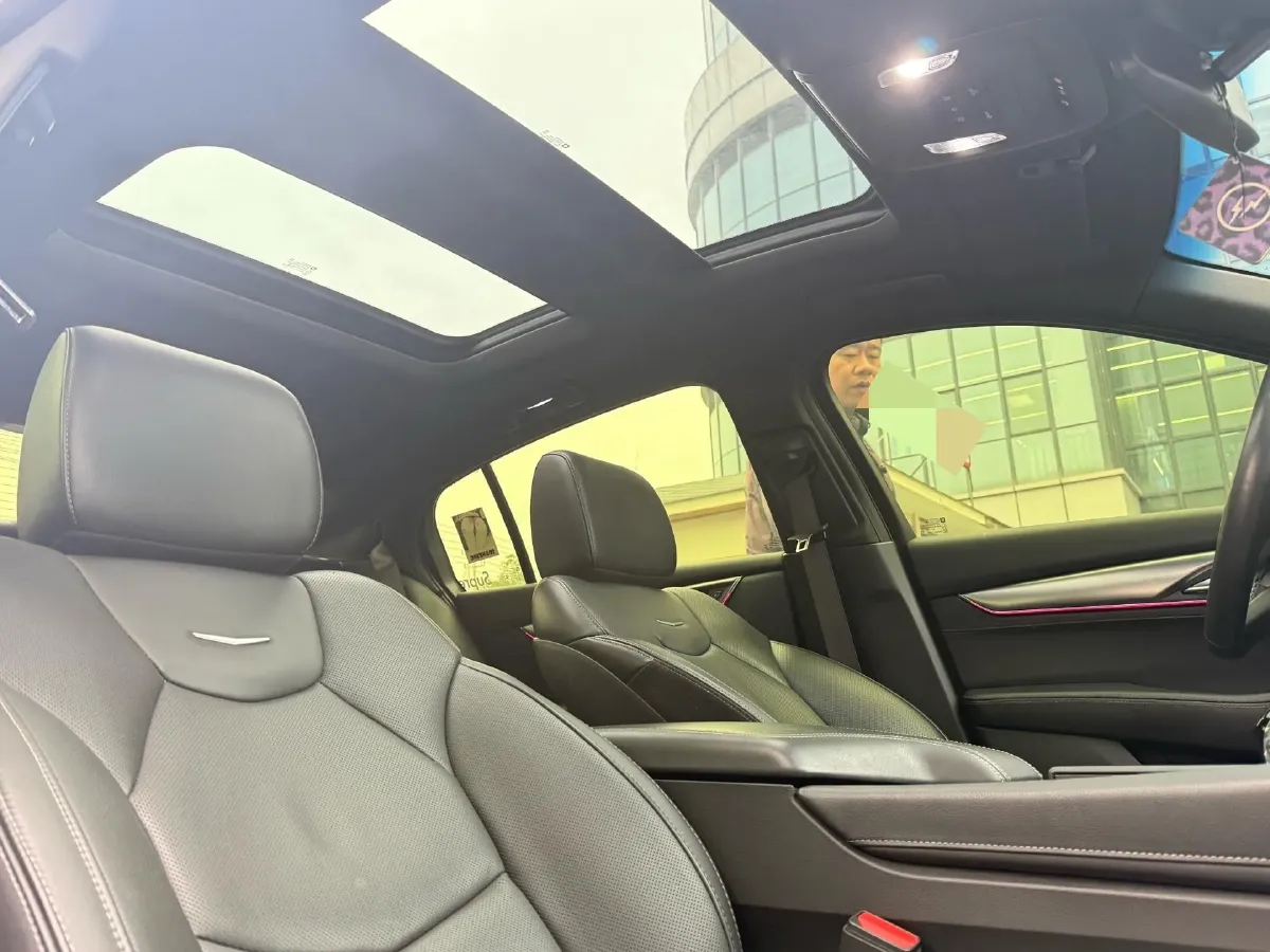 2023 Cadillac CT5 2.0T 237HP L4 10AT,autocango,china used car exporter,china ev exporter,chinese used car exporter,chinese used ev exporter