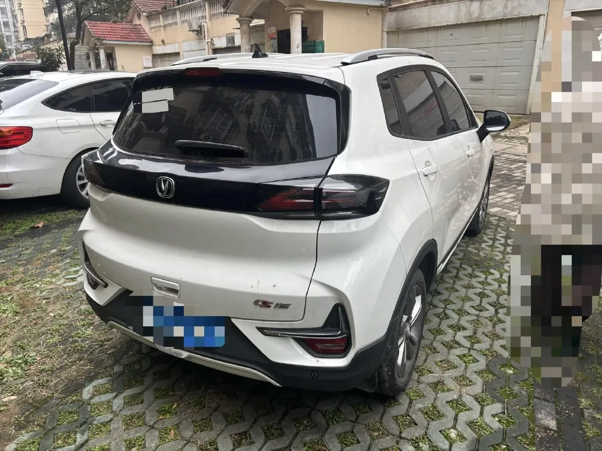 2019 ChangAn CS15 1.5L 107HP L4 5DCT,autocango,china used car exporter,china ev exporter,chinese used car exporter,chinese used ev exporter