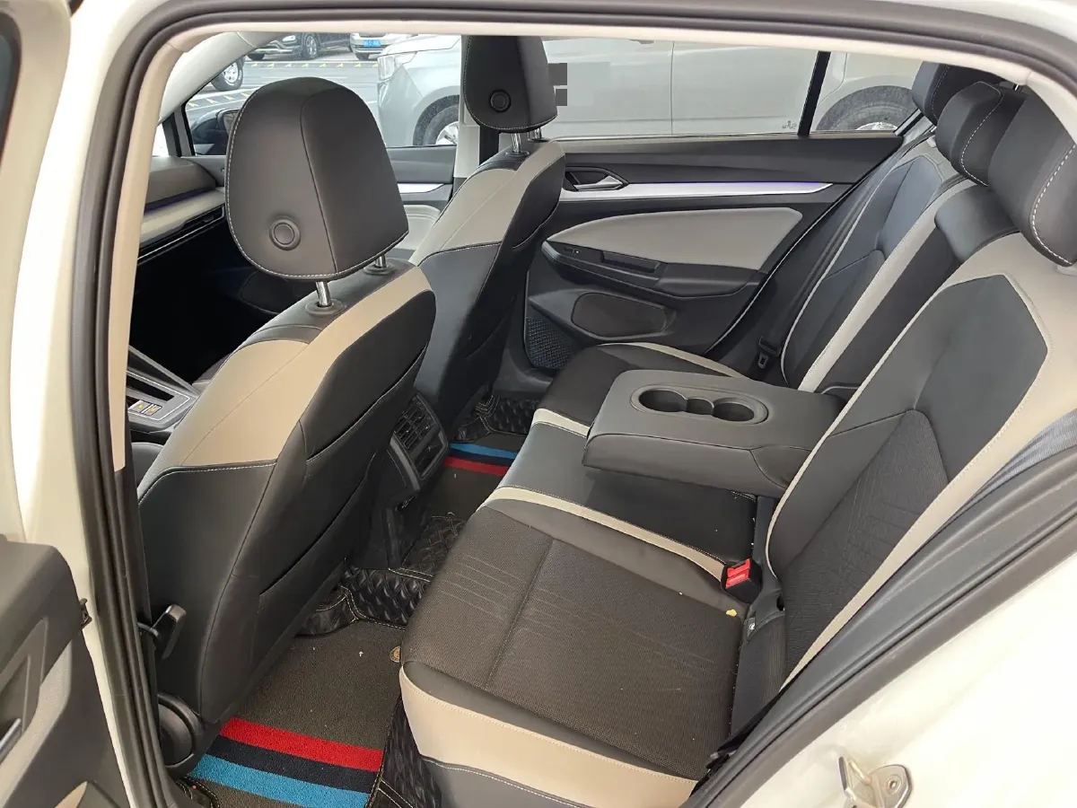 2021 Volkswagen Golf 1.4T 150HP L4 7DCT,autocango,china used car exporter,china ev exporter,chinese used car exporter,chinese used ev exporter