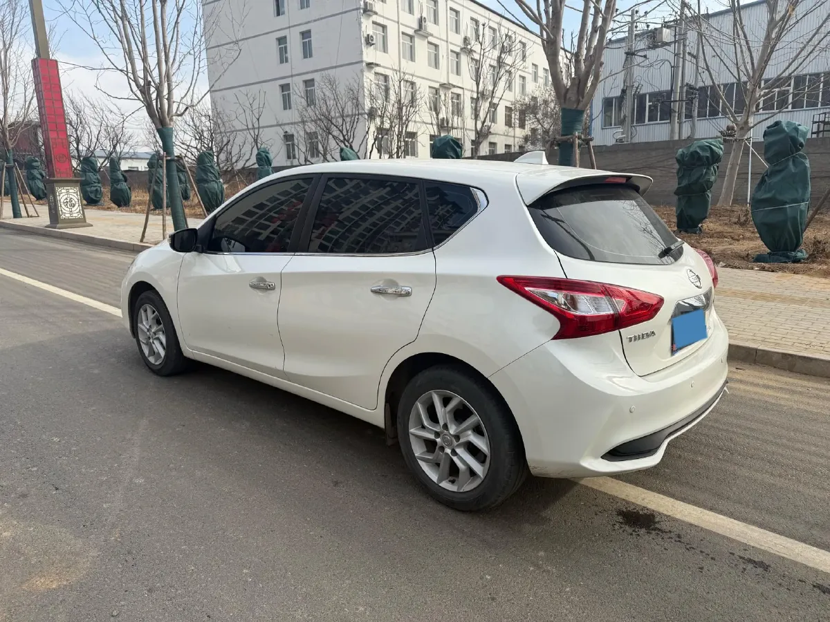 2021 Nissan Tiida 1.6L 122HP L4 CVT,autocango,china used car exporter,china ev exporter,chinese used car exporter,chinese used ev exporter