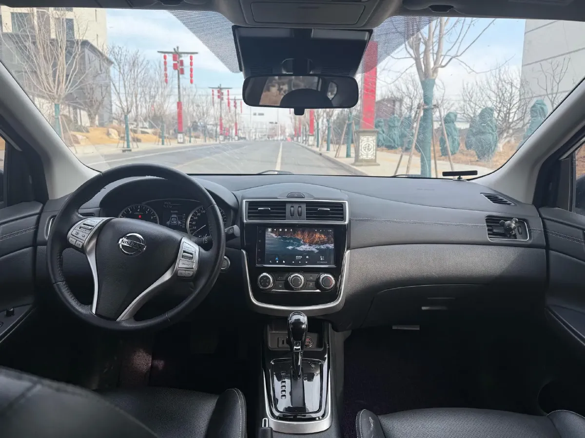 2021 Nissan Tiida 1.6L 122HP L4 CVT,autocango,china used car exporter,china ev exporter,chinese used car exporter,chinese used ev exporter
