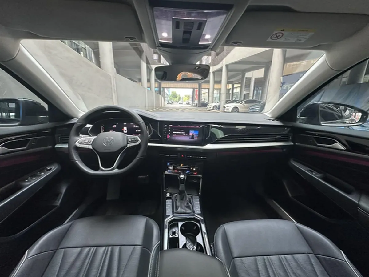 2022 Xpeng P7 BEV 60.2KWH,autocango,china used car exporter,china ev exporter,chinese used car exporter,chinese used ev exporter