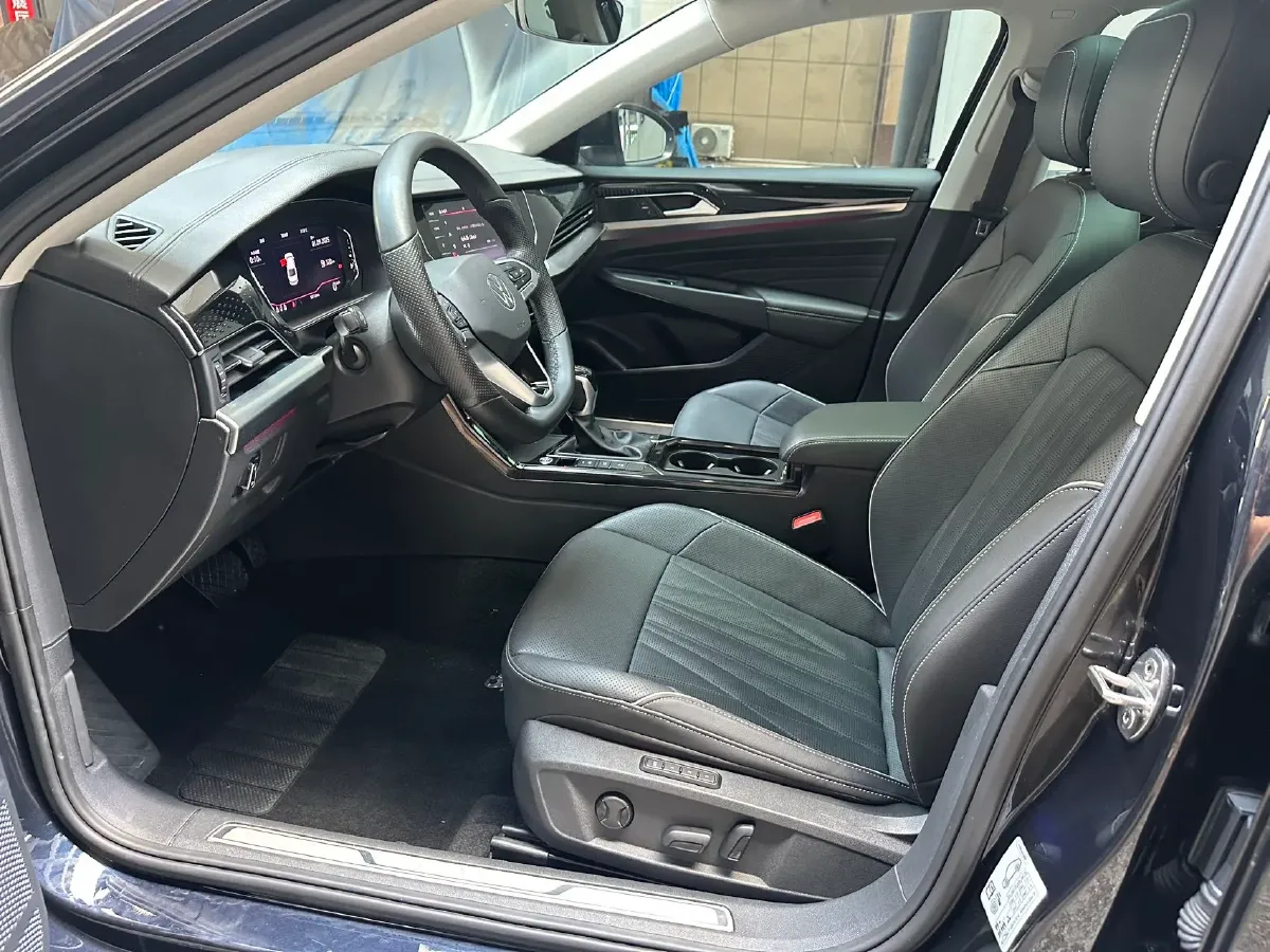 2022 Xpeng P7 BEV 60.2KWH,autocango,china used car exporter,china ev exporter,chinese used car exporter,chinese used ev exporter