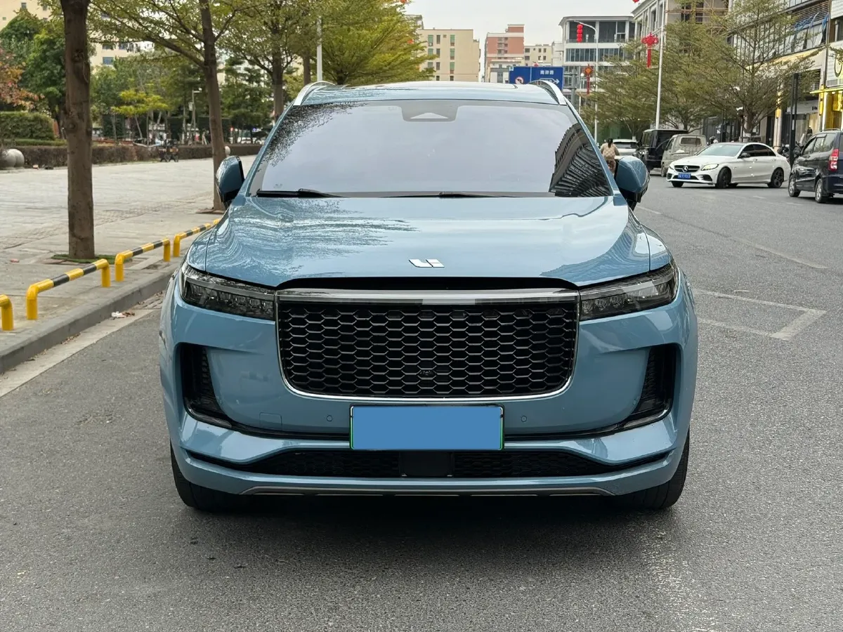 2021 Li ONE Range Extended 131HP REEV 40.5KWH,autocango,china used car exporter,china ev exporter,chinese used car exporter,chinese used ev exporter