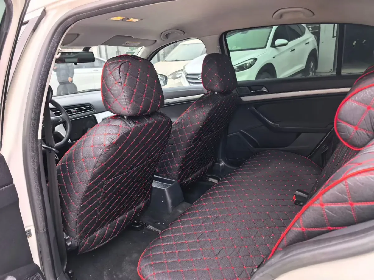 2019 Volkswagen Polo 1.5L 113HP L4 5MT,autocango,china used car exporter,china ev exporter,chinese used car exporter,chinese used ev exporter