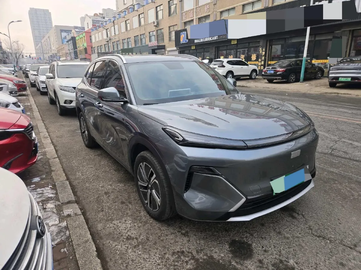 2025 LanDian E5 PLUS 1.5L 95HP L4 E-CVT PHEV 18.4KWH,autocango,china used car exporter,china ev exporter,chinese used car exporter,chinese used ev exporter