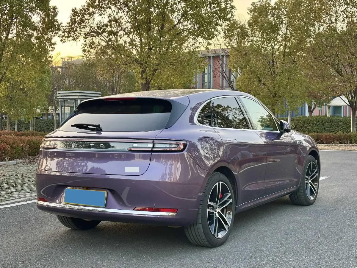 2025 AITO AITO M5 1.5T 152HP L4 REEV 42KWH,autocango,china used car exporter,china ev exporter,chinese used car exporter,chinese used ev exporter