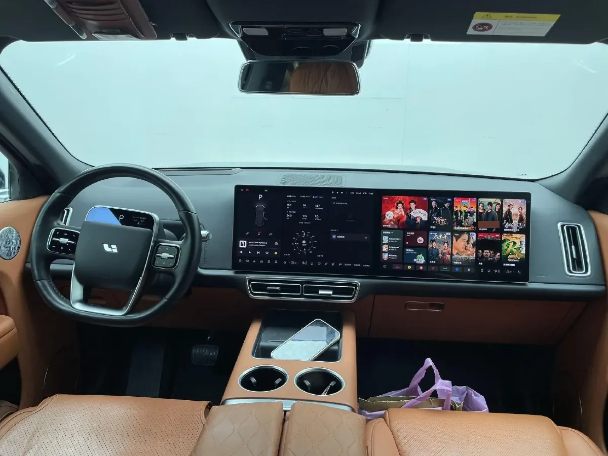 2023 Li L8 Range Extended 154HP REEV 40.9KWH,autocango,china used car exporter,china ev exporter,chinese used car exporter,chinese used ev exporter