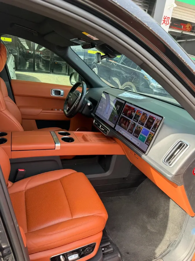 2023 Li L8 Range Extended 154HP REEV 40.9KWH,autocango,china used car exporter,china ev exporter,chinese used car exporter,chinese used ev exporter