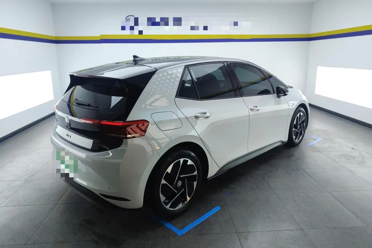2024 Volkswagen ID.3 BEV 52.8KWH,autocango,china used car exporter,china ev exporter,chinese used car exporter,chinese used ev exporter