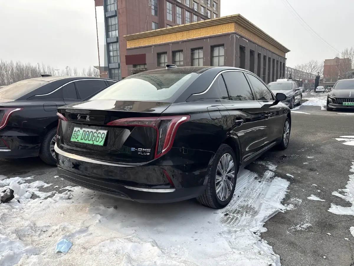 2024 HongQi E-QM5 BEV 72KWH,autocango,china used car exporter,china ev exporter,chinese used car exporter,chinese used ev exporter
