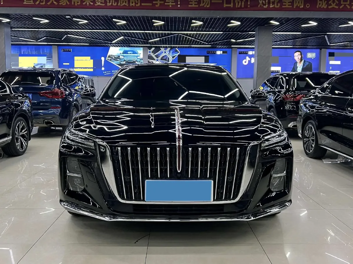 2025 HongQi H5 1.5T 169HP L4 1DHT Hybrid,autocango,china used car exporter,china ev exporter,chinese used car exporter,chinese used ev exporter