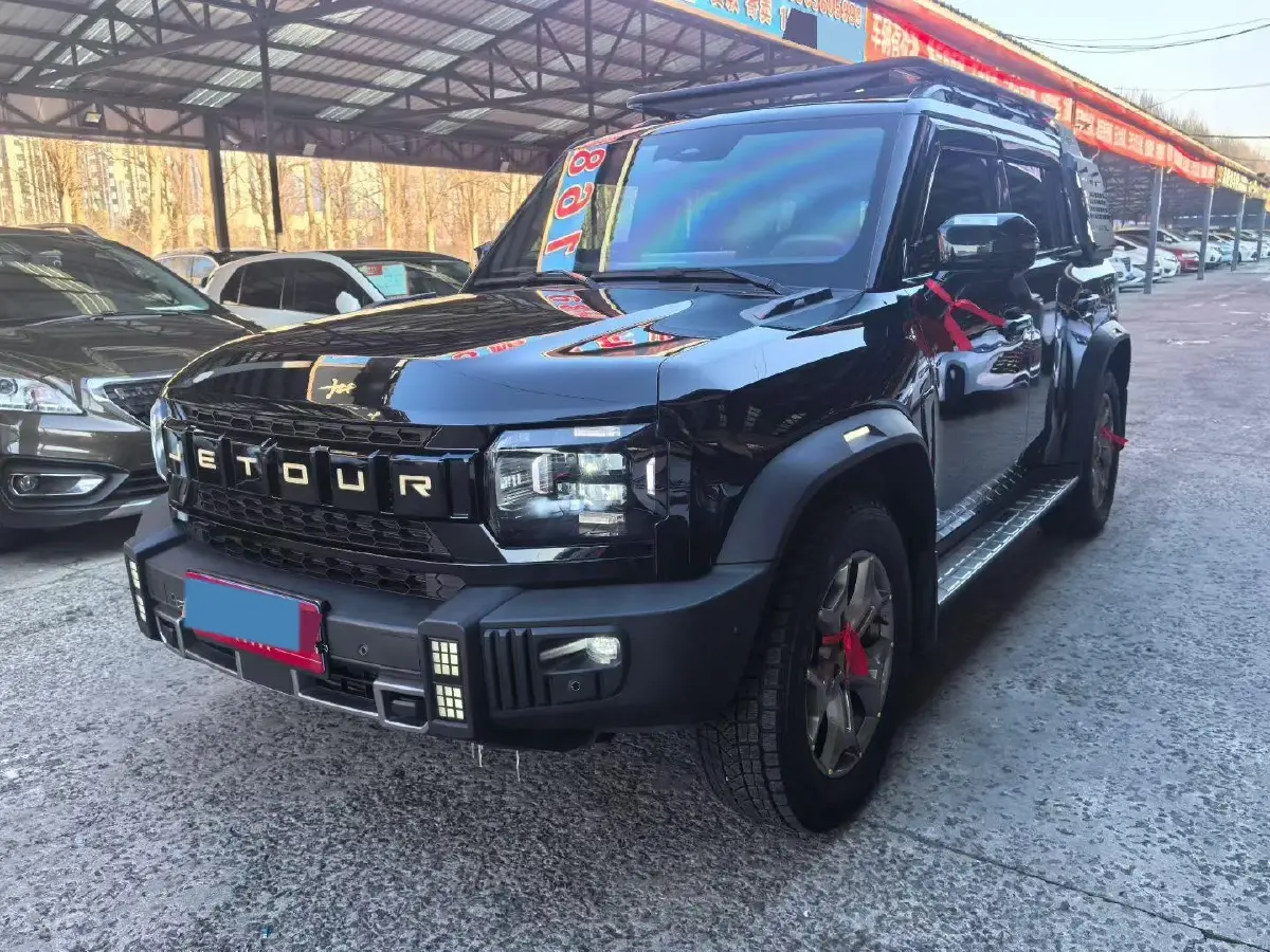 2023 Jetour Traveller 2.0T 254HP L4 8AT