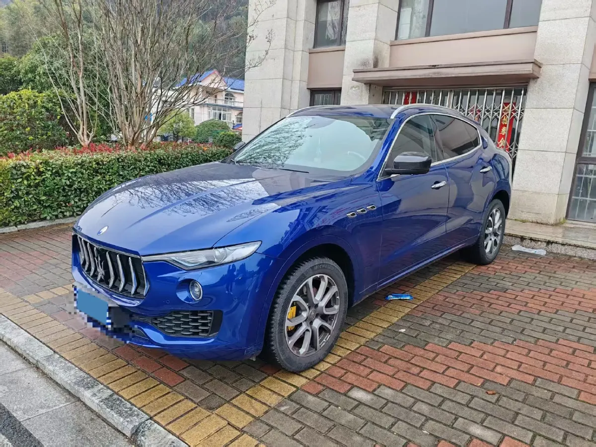 2018 Maserati Levante 3.0T 350HP V6 8AT,autocango,china used car exporter,china ev exporter,chinese used car exporter,chinese used ev exporter
