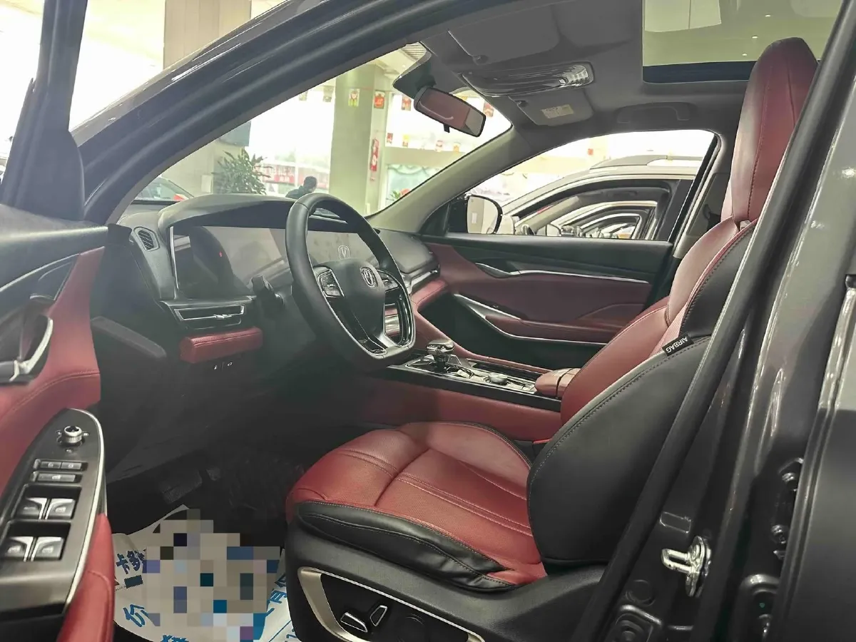 2021 ChangAn CS75 Plus 2.0T 233HP L4 8AT,autocango,china used car exporter,china ev exporter,chinese used car exporter,chinese used ev exporter