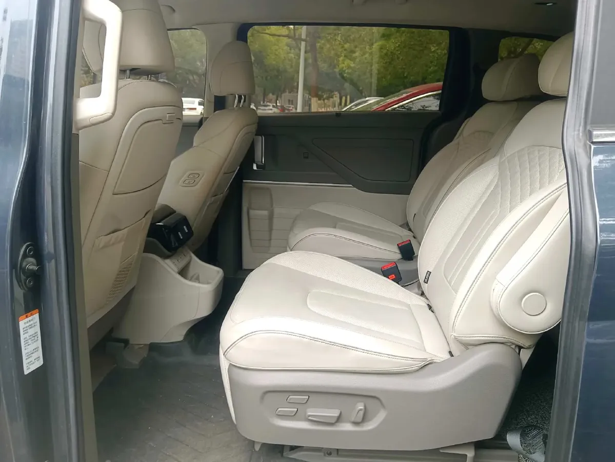 2021 Hyundai Custo 2.0T 236HP L4 8AT,autocango,china used car exporter,china ev exporter,chinese used car exporter,chinese used ev exporter