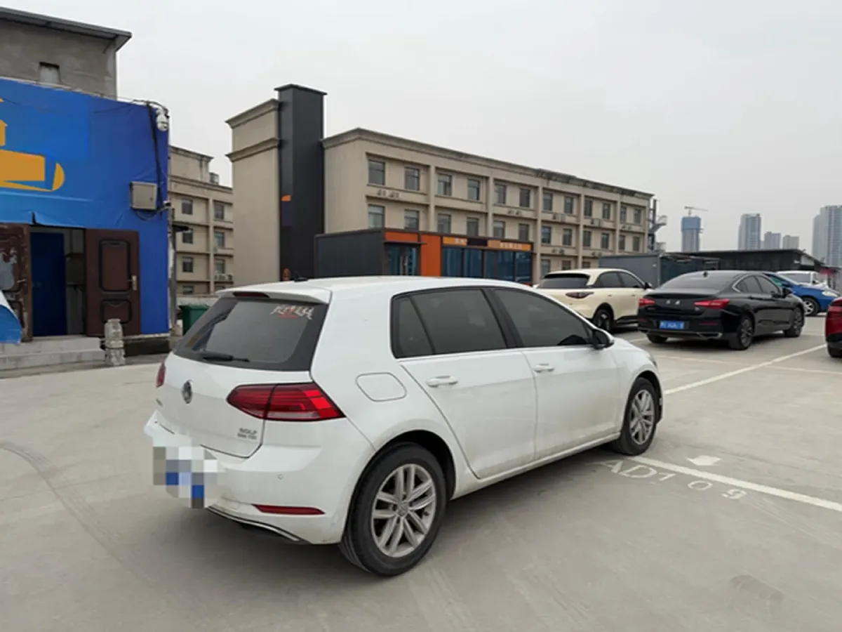 2019 Brilliance Auto V7 1.8T 231HP L4 7DCT,autocango,china used car exporter,china ev exporter,chinese used car exporter,chinese used ev exporter