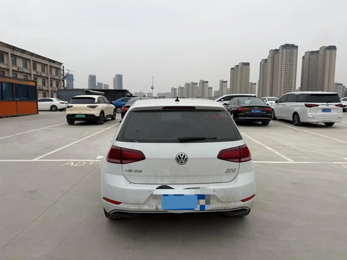 2019 Brilliance Auto V7 1.8T 231HP L4 7DCT,autocango,china used car exporter,china ev exporter,chinese used car exporter,chinese used ev exporter