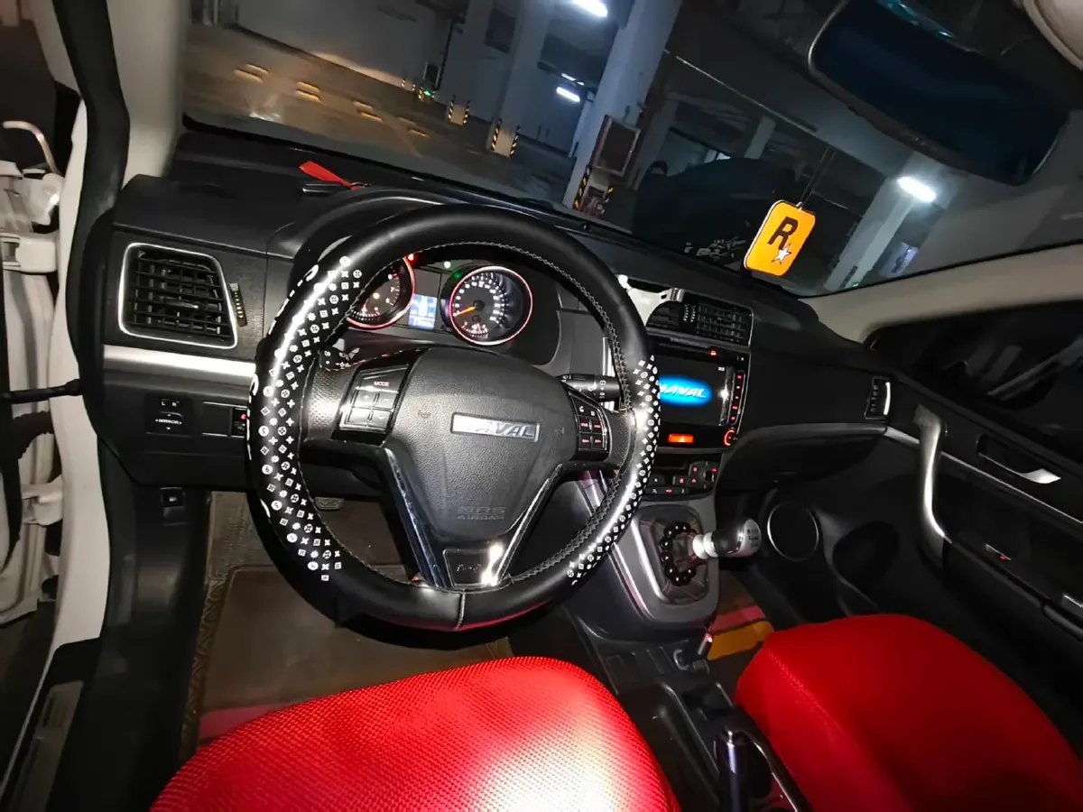 2018 Haval M6 1.5T 150HP L4 6MT,autocango,china used car exporter,china ev exporter,chinese used car exporter,chinese used ev exporter